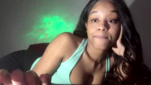 Snapshot of iysisfv chatting on 11, 2, 2025 iysisfv online show from 11, 2, 2025