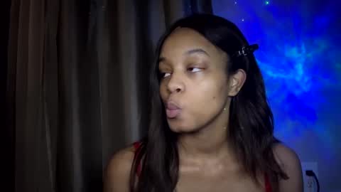 Snapshot of iysisfv chatting on 5, 3, 2025 iysisfv online show from 5, 3, 2025