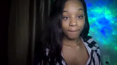 Snapshot of iysisfv chatting on 6, 3, 2025 iysisfv online show from 6, 3, 2025