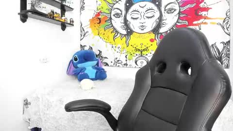 Snapshot of izan_jensen chatting on 20, 9, 2025 Izan online show from 20, 9, 2025