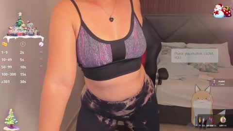 Snapshot of izaro_22 chatting on 24, 12, 2024 Iza online show from 24, 12, 2024