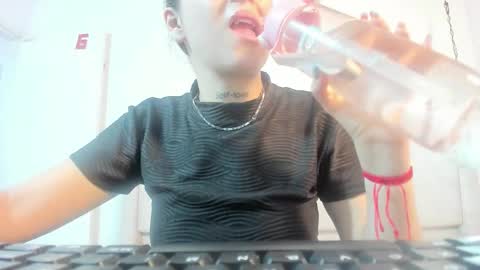 izelevans online show from 16, 3, 2026