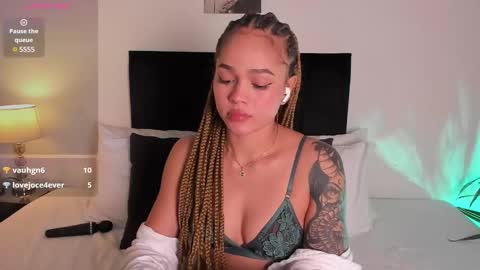 Izzy vega  online show from 6, 3, 2025