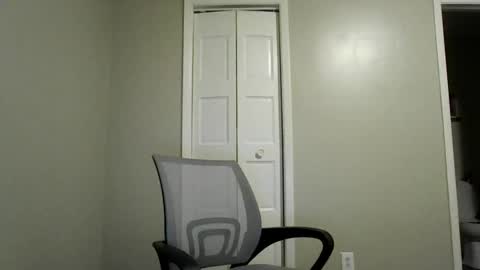 izzynoela online show from 22, 3, 2026