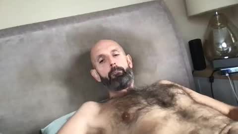 Snapshot of izzysboytoy1 chatting on 3, 11, 2025 izzysboytoy1 online show from 3, 11, 2025