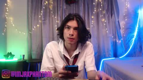 Hey im Jaxxxon check my info     online show from 5, 12, 2024