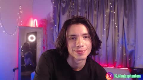Hey im Jaxxxon check my info     online show from 30, 10, 2025