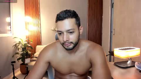 Calix  Independient model Insta and twt Calixsnake online show from 10, 6, 2026