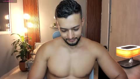 Calix  Independient model Insta and twt Calixsnake online show from 22, 7, 2026