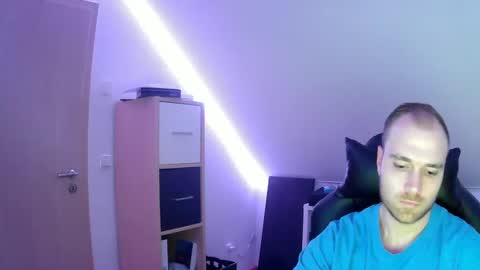 Snapshot of j_german783377 chatting on 23, 1, 2025 here4y online show from 23, 1, 2025