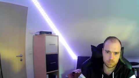 Snapshot of j_german783377 chatting on 2, 2, 2025 here4y online show from 2, 2, 2025