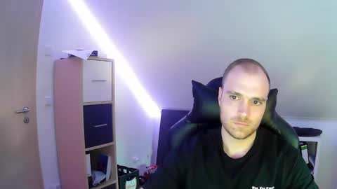 Snapshot of j_german783377 chatting on 6, 3, 2025 here4y online show from 6, 3, 2025