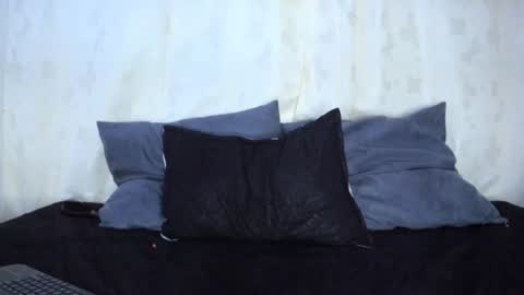 i am juan musiry independent model  online show from 24, 1, 2025