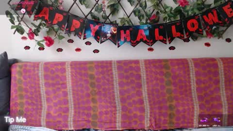 Snapshot of jack_emily11 chatting on 17, 10, 2025 Jack and Emily online show from 17, 10, 2025