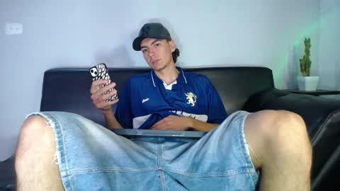 INDEPENDENT MODEL online show from 20, 12, 2024