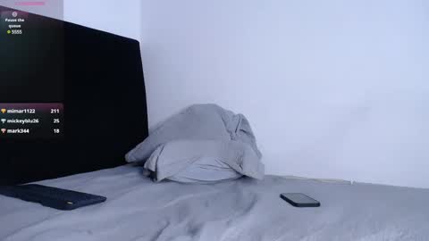 INDEPENDENT MODEL online show from 2, 3, 2025