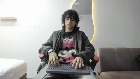 Jackes Taylor online show from 22, 2, 2026