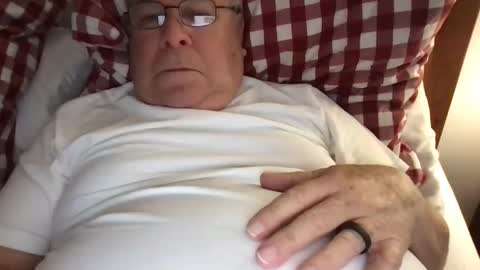 Snapshot of jackjwest chatting on 18, 5, 2026 JackWesterJr online show from 18, 5, 2026