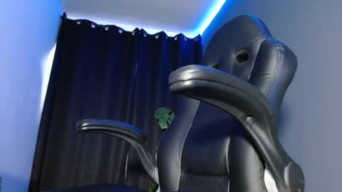 Snapshot of jackk_ho chatting on 17, 12, 2024 Jack online show from 17, 12, 2024