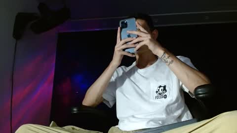 Snapshot of jackk_ho chatting on 14, 1, 2025 Jack online show from 14, 1, 2025