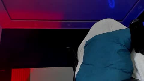 Snapshot of jackk_ho chatting on 1, 12, 2025 Jack online show from 1, 12, 2025