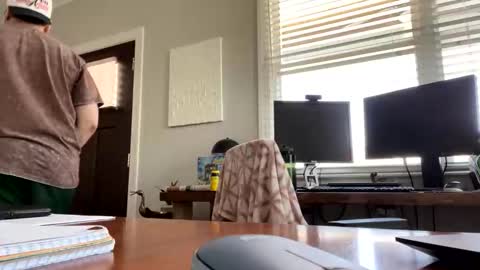 Jack Landon online show from 12, 4, 2026