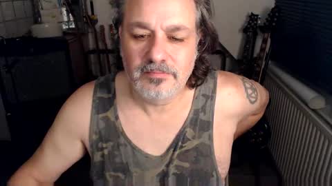 Jack independent model  online show from 4, 3, 2026