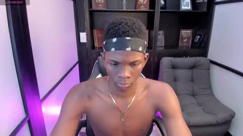 Snapshot of jacksonmuller_ chatting on 29, 10, 2025 Jackson online show from 29, 10, 2025