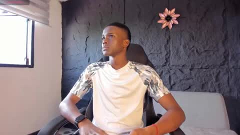 Snapshot of jacksonmuller_ chatting on 25, 11, 2025 Jackson online show from 25, 11, 2025