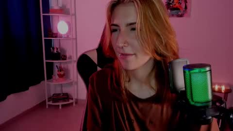 Linda Sofia help me get to 100 thumbs up online show from 17, 1, 2025