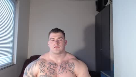 Snapshot of jackyhuge chatting on 13, 1, 2025 Jacky online show from 13, 1, 2025