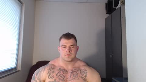 Snapshot of jackyhuge chatting on 18, 1, 2025 Jacky online show from 18, 1, 2025