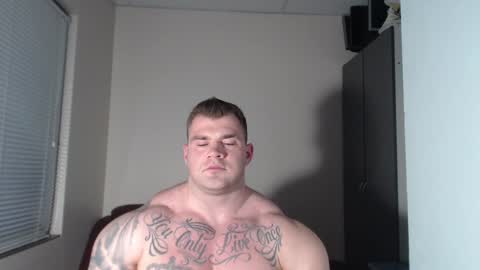 Snapshot of jackyhuge chatting on 22, 1, 2025 Jacky online show from 22, 1, 2025