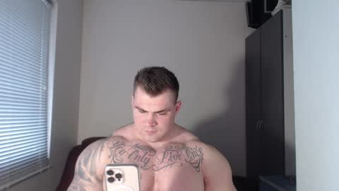 Snapshot of jackyhuge chatting on 25, 1, 2025 Jacky online show from 25, 1, 2025