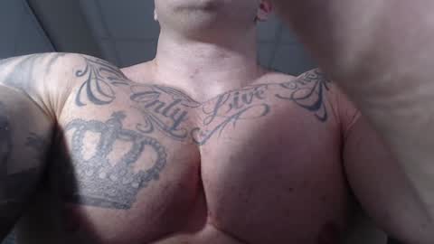 Snapshot of jackyhuge chatting on 25, 1, 2025 Jacky online show from 25, 1, 2025