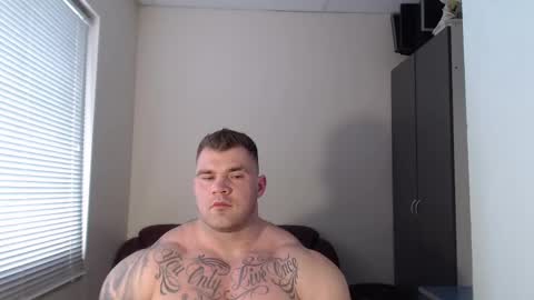 Snapshot of jackyhuge chatting on 18, 2, 2025 Jacky online show from 18, 2, 2025