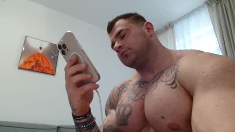 Snapshot of jackyhuge chatting on 26, 9, 2025 Jacky online show from 26, 9, 2025