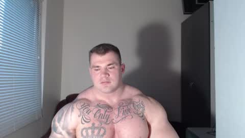 Snapshot of jackyhuge chatting on 14, 11, 2025 Jacky online show from 14, 11, 2025