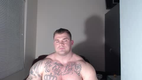 Snapshot of jackyhuge chatting on 22, 11, 2025 Jacky online show from 22, 11, 2025