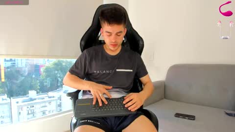 Snapshot of jacob_ferrer chatting on 13, 3, 2026 JACOB FERRER online show from 13, 3, 2026