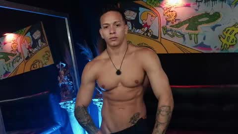 JACOB JAMES online show from 17, 5, 2026