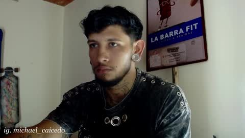 Michael Caicedo online show from 2, 4, 2026