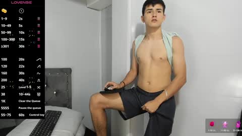 Snapshot of jacobb_lee chatting on 13, 12, 2024 Jacob Lee online show from 13, 12, 2024