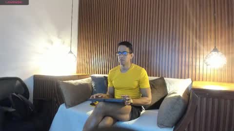 Snapshot of jacobdraven chatting on 14, 10, 2025 jacobdraven online show from 14, 10, 2025