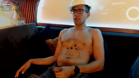 Snapshot of jacobdraven chatting on 15, 11, 2025 jacobdraven online show from 15, 11, 2025