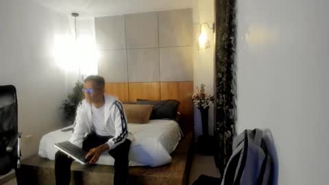 Snapshot of jacobdraven chatting on 16, 11, 2025 jacobdraven online show from 16, 11, 2025