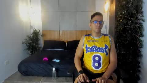 Snapshot of jacobdraven chatting on 21, 11, 2025 jacobdraven online show from 21, 11, 2025