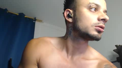 Snapshot of jacobjamess chatting on 13, 12, 2024 jacobjamess online show from 13, 12, 2024