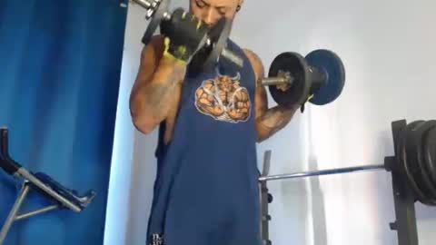 Snapshot of jacobjamess chatting on 18, 12, 2024 jacobjamess online show from 18, 12, 2024