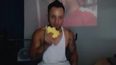 Snapshot of jacobjamess chatting on 14, 12, 2025 jacobjamess online show from 14, 12, 2025